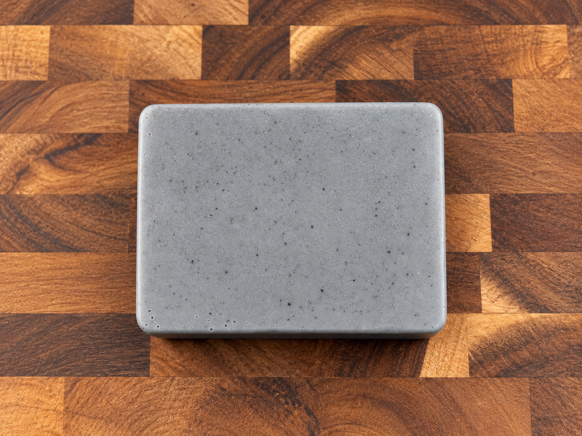Hostile Takeover Triple Butter Soap – Leather, Pine + Musk